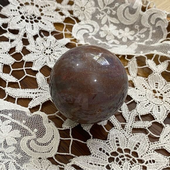 Rusty lavender ocean Jasper sphere 🌊 with sphere stand ✨ genuine crystal - Picture 6 of 6